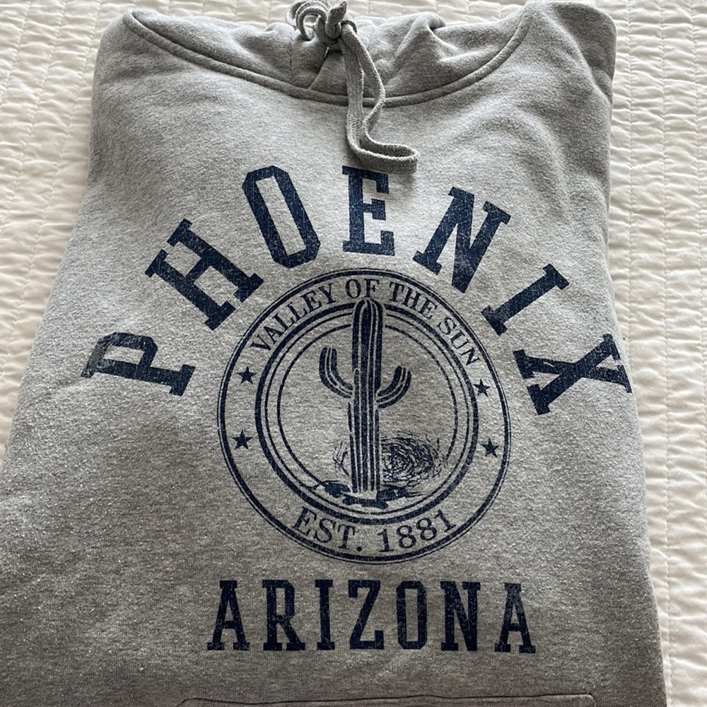 Super comfy Size L sweatshirt hoodie